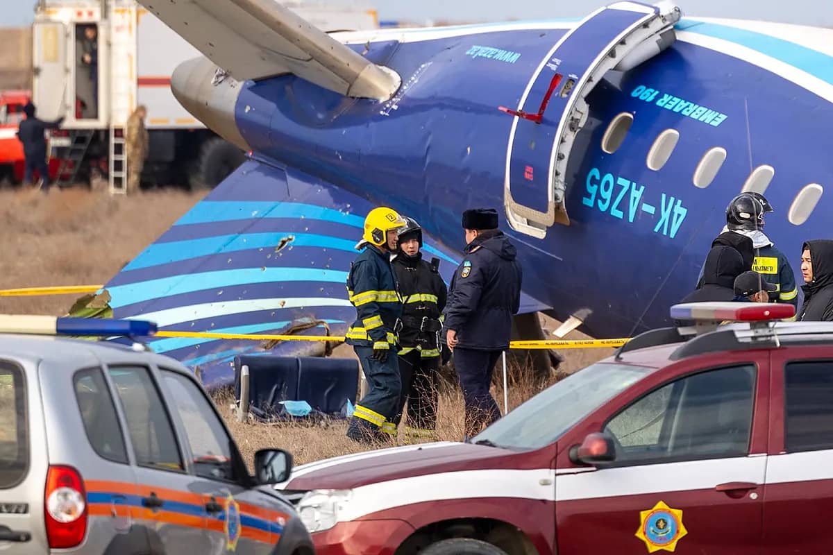 Azerbaiyan Airlines suspende los vuelos a siete ciudades rusas tras derribar Rusia uno de sus aviones en Kazajistán