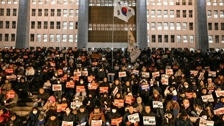 Crisis Política en Corea del Sur: La Ley Marcial y sus Consecuencias