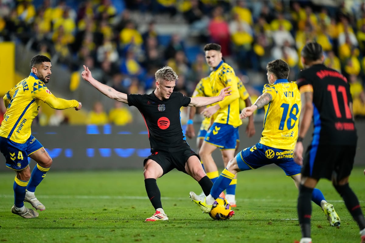 Olmo pone a salvo el liderato del Barça