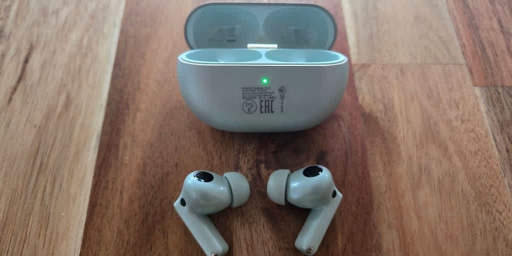 Probamos los Freebuds Pro 4: los auriculares de Huawei que se adaptan a tu oído