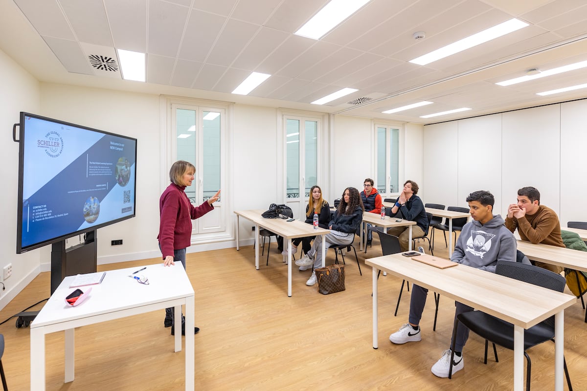 Universidades estadounidenses con sede en España denuncian que no se están tramitando los visados de sus alumnos