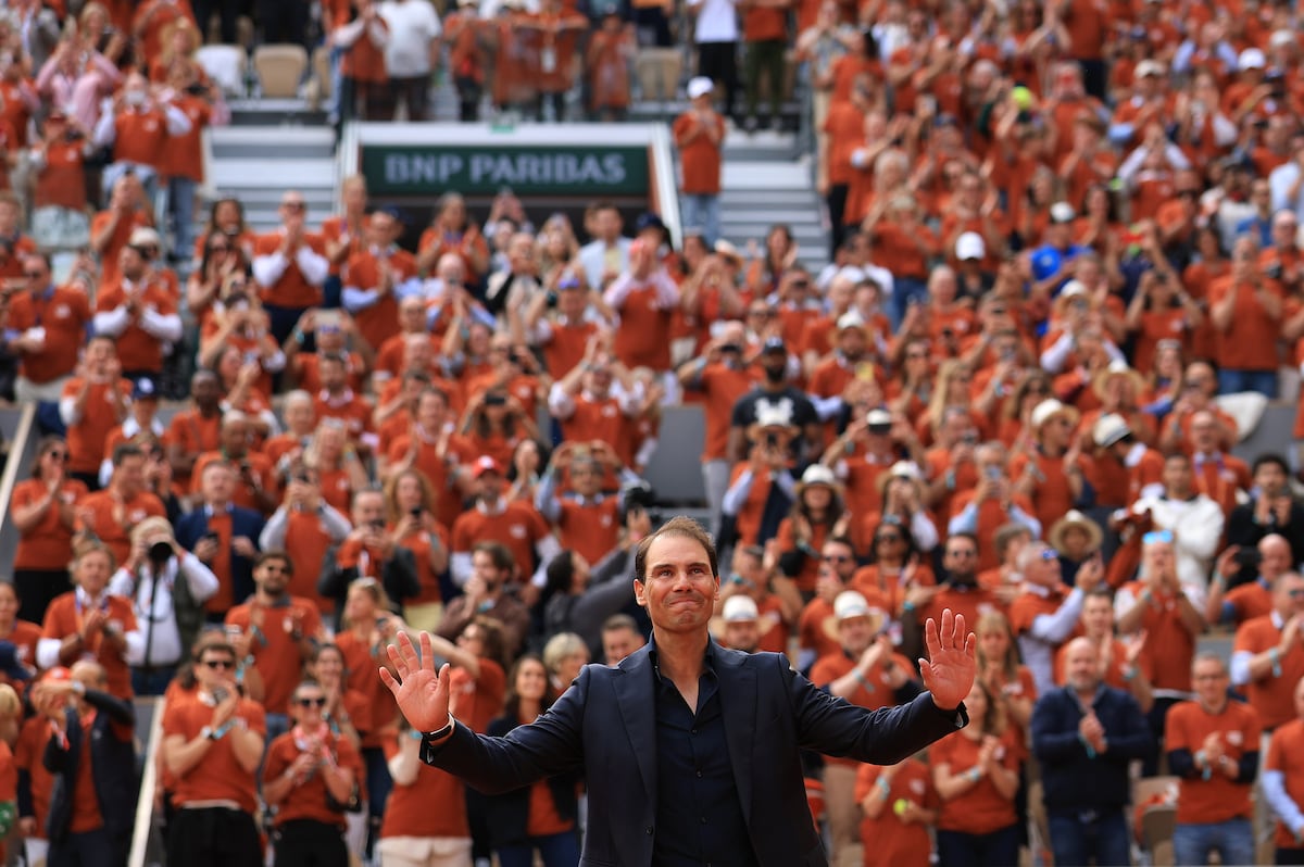 Roland Garros glorifica a Nadal con un homenaje imborrable