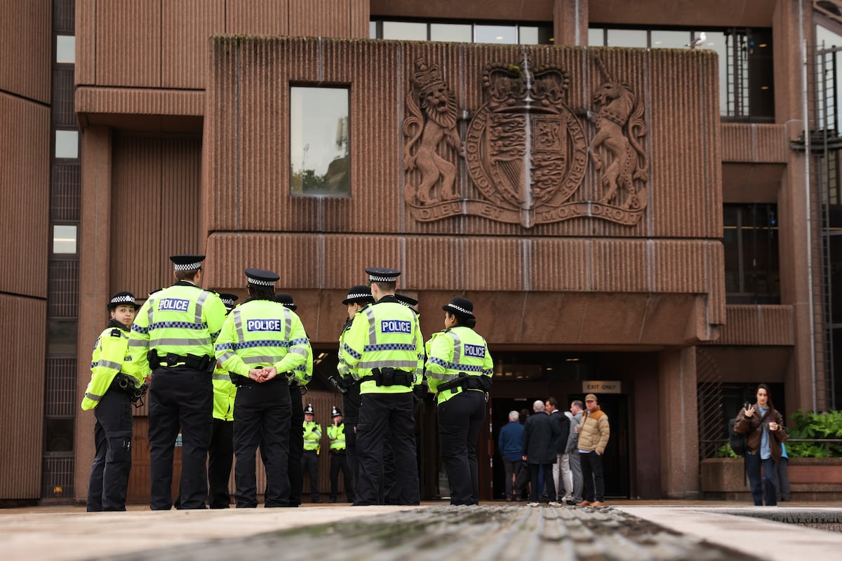“Hombre blanco y británico”: el atropello múltiple de Liverpool obliga a la policía a cambiar su estrategia de comunicación