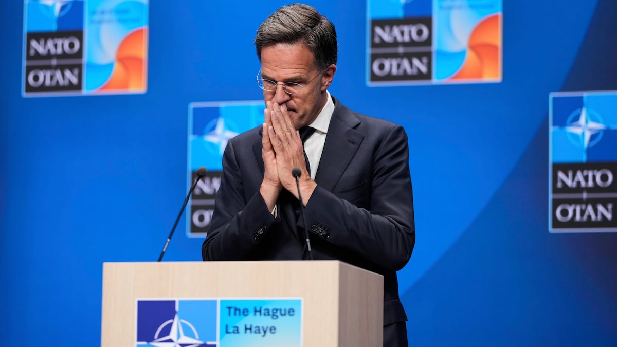 Mark Rutte, adulador en jefe de Donald Trump