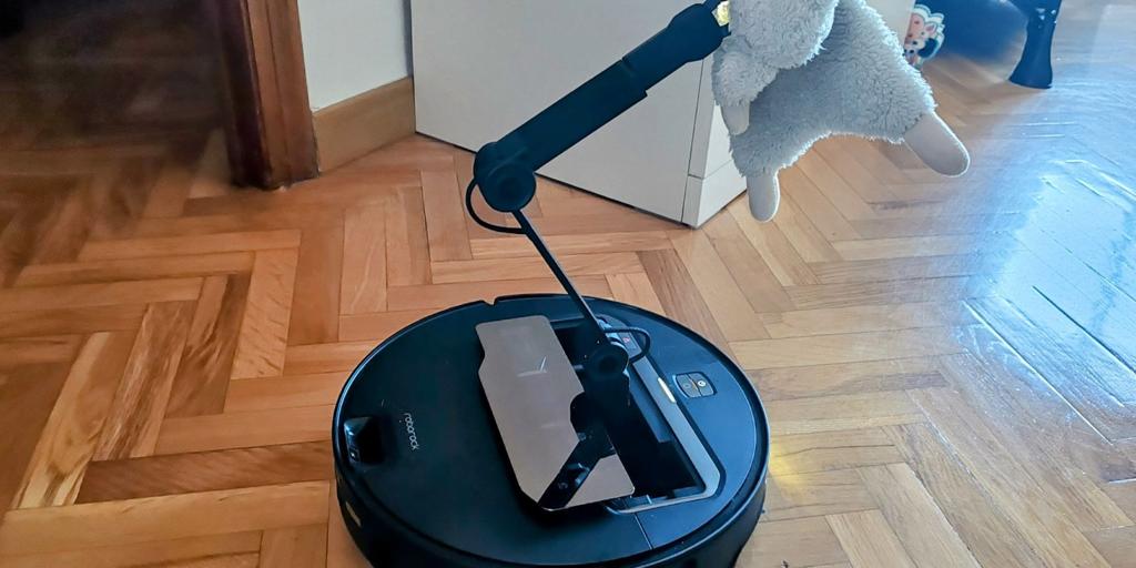 Probamos el Saros Z70 el robot aspirador que te organiza la casa