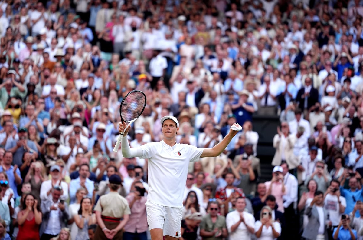 Sinner contragolpea a lo grande ante Alcaraz y se desquita en Wimbledon