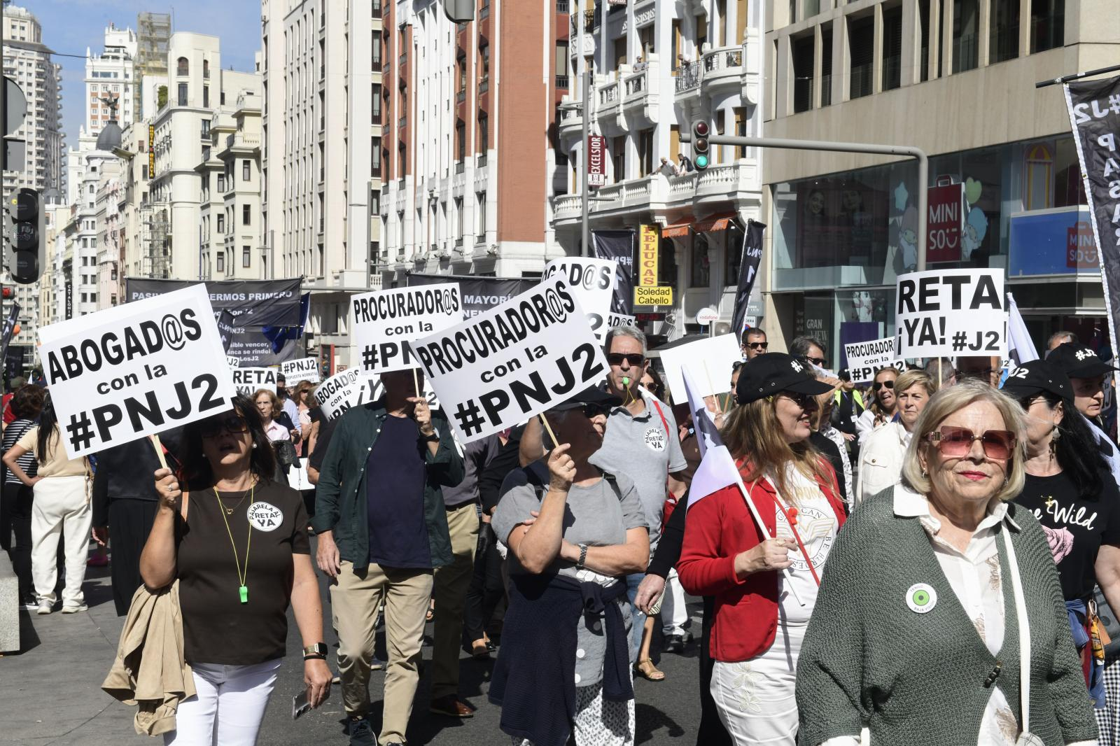Los mutualistas se movilizan en Madrid para que la pasarela al RETA cuente todos los años cotizados