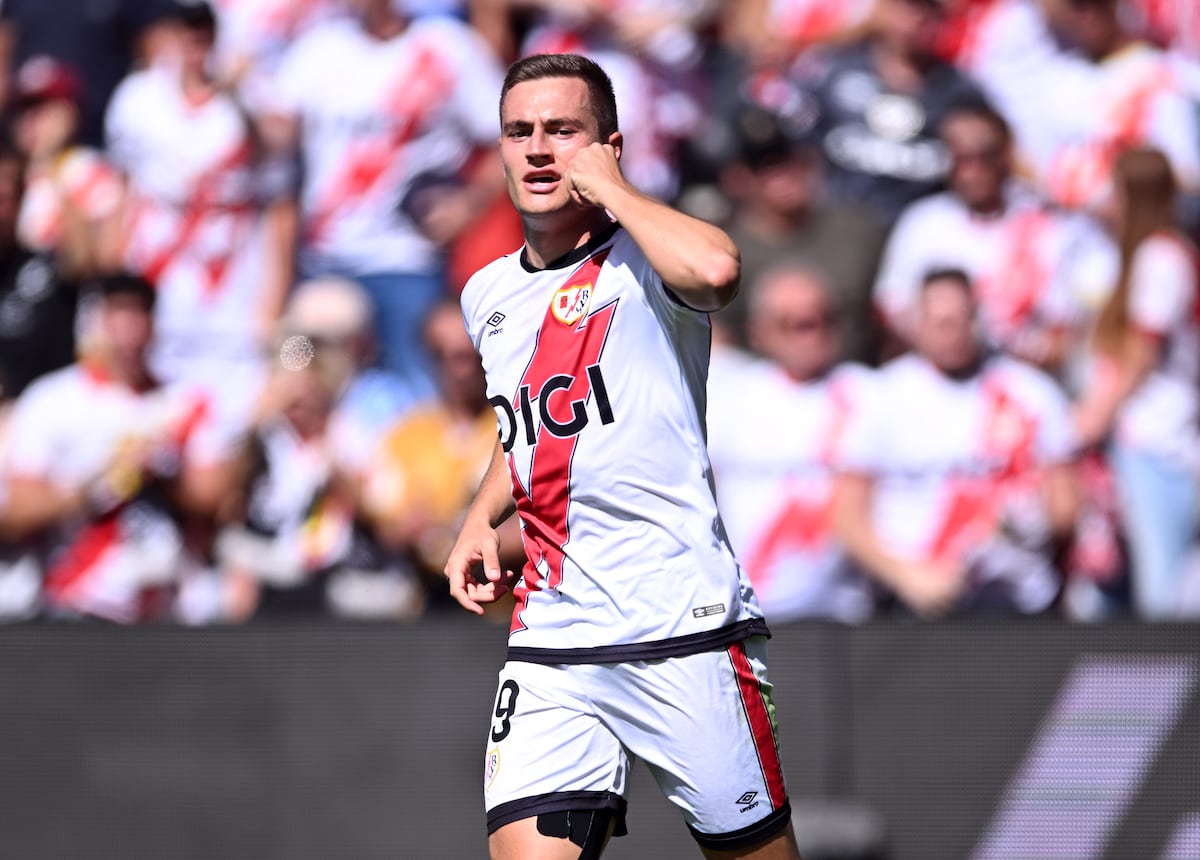 De Frutos, el orgullo de un internacional salido de la España vaciada: “En mi pueblo solo éramos cinco niños para jugar al fútbol”