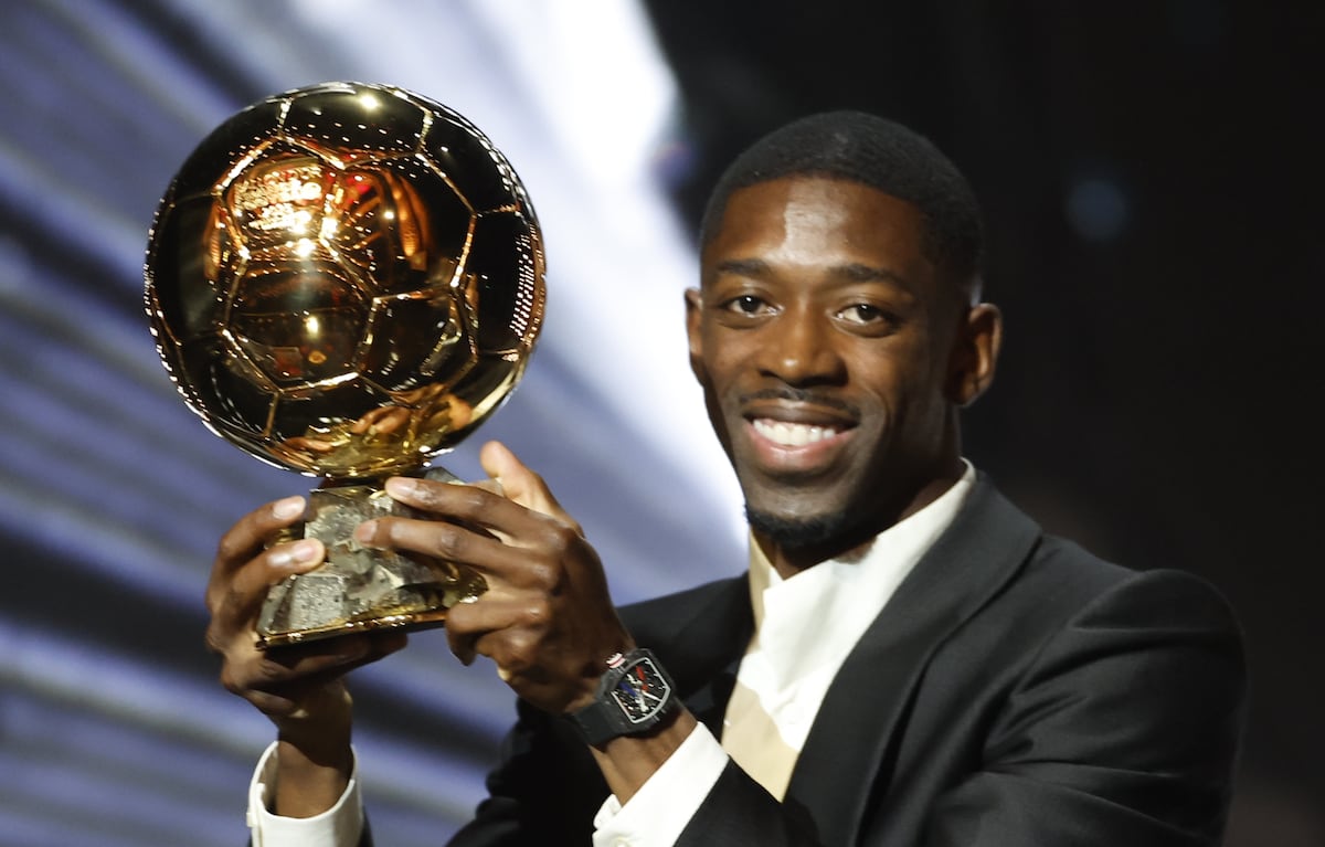 El PSG de Luis Enrique corona a Ousmane Dembélé como nuevo Balón de Oro