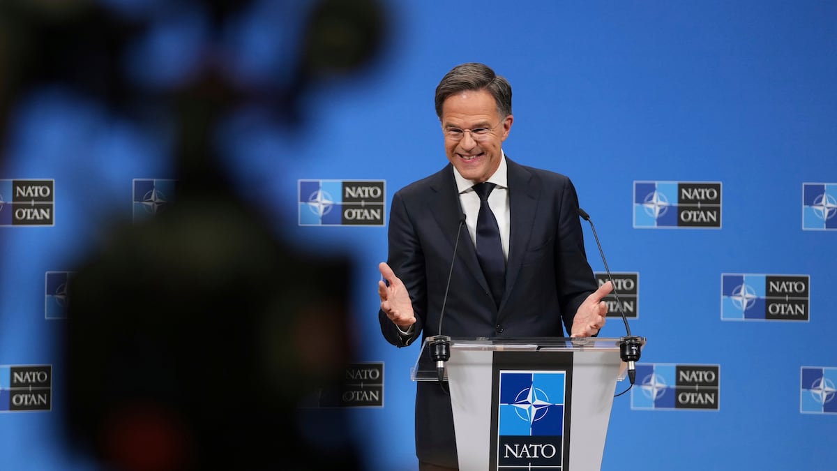 La OTAN advierte a Rusia de que usará “toda la fuerza” tras la incursión de cazas de Moscú en cielo europeo