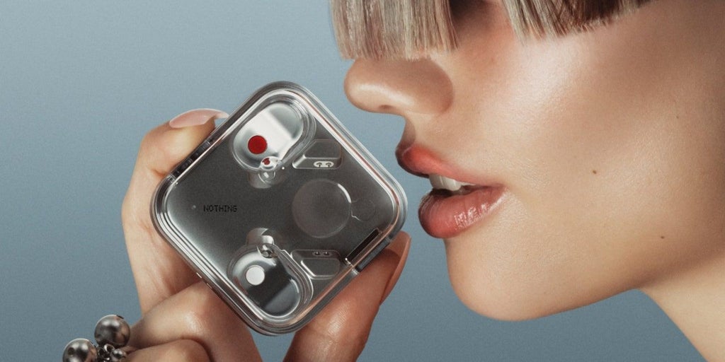 Probamos  los primeros auriculares con los que puedes responder llamadas sin sacarlos del estuche de carga