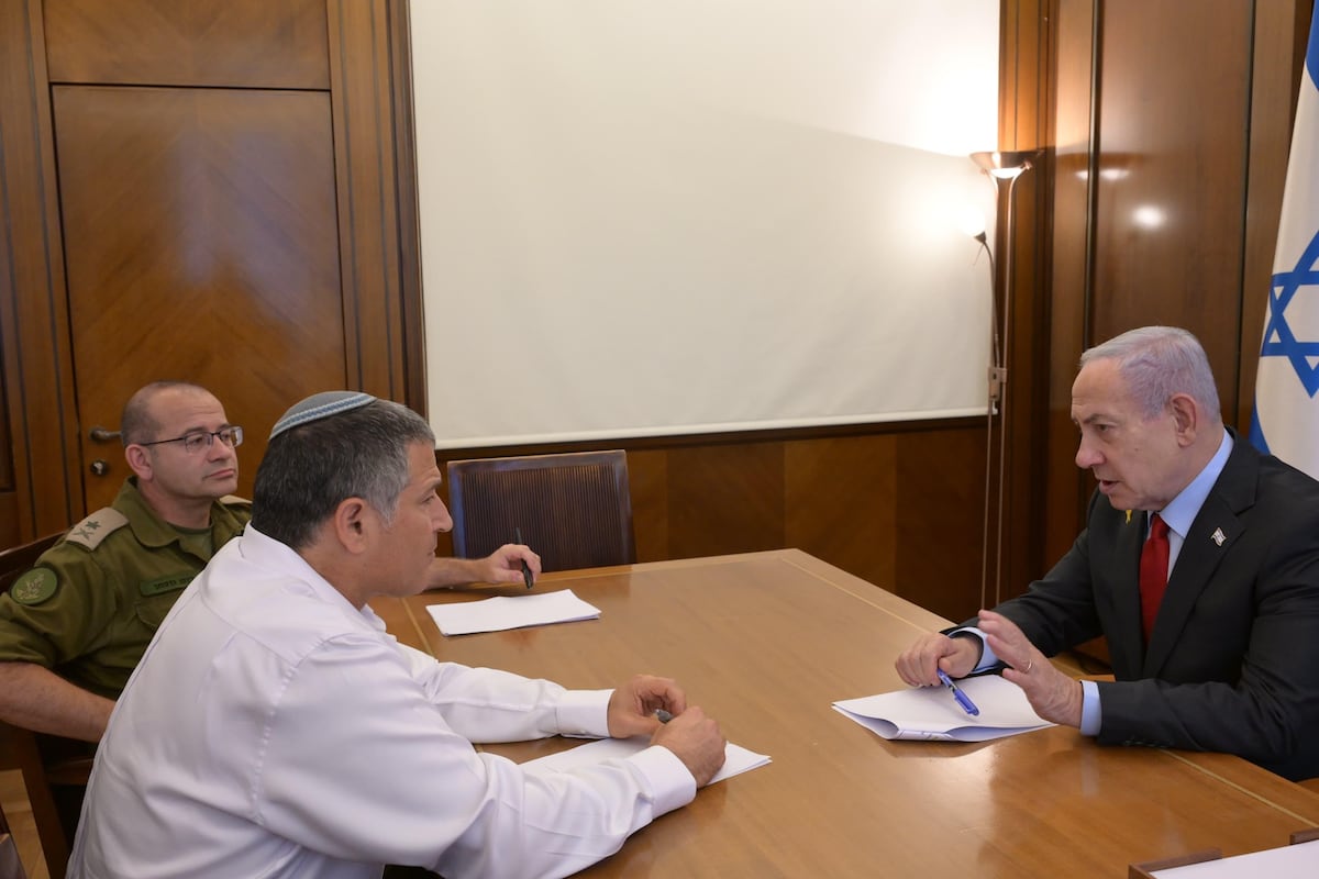 Comienza en Egipto la negociación para la paz en Gaza, entre amenazas de Trump y Netanyahu