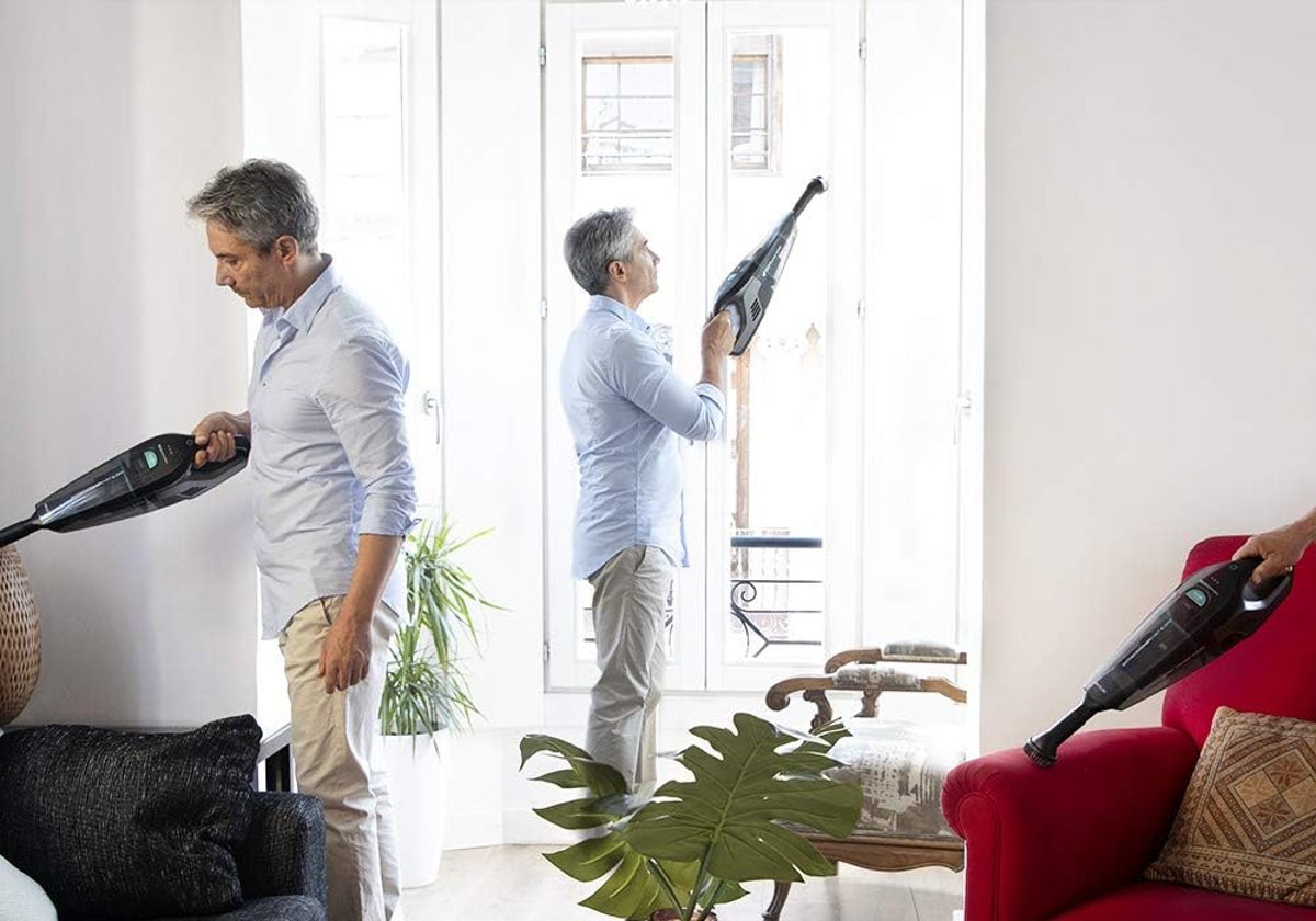 Descubre la aspiradora de mano Cecotec Conga Immortal ExtremeSuction para líquidos y sólidos