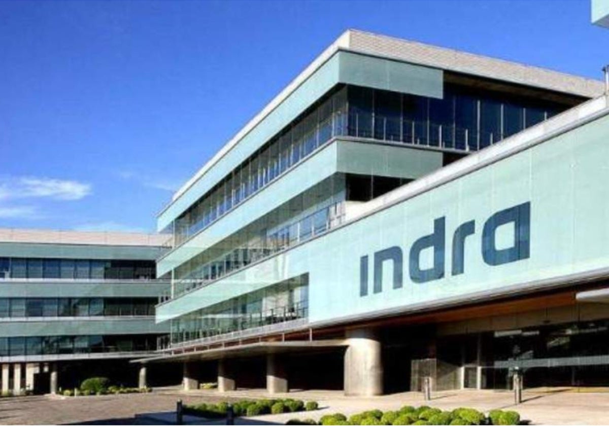 El Gobierno coloca a Indra y a Escribano al frente de la modernización de la industria militar española