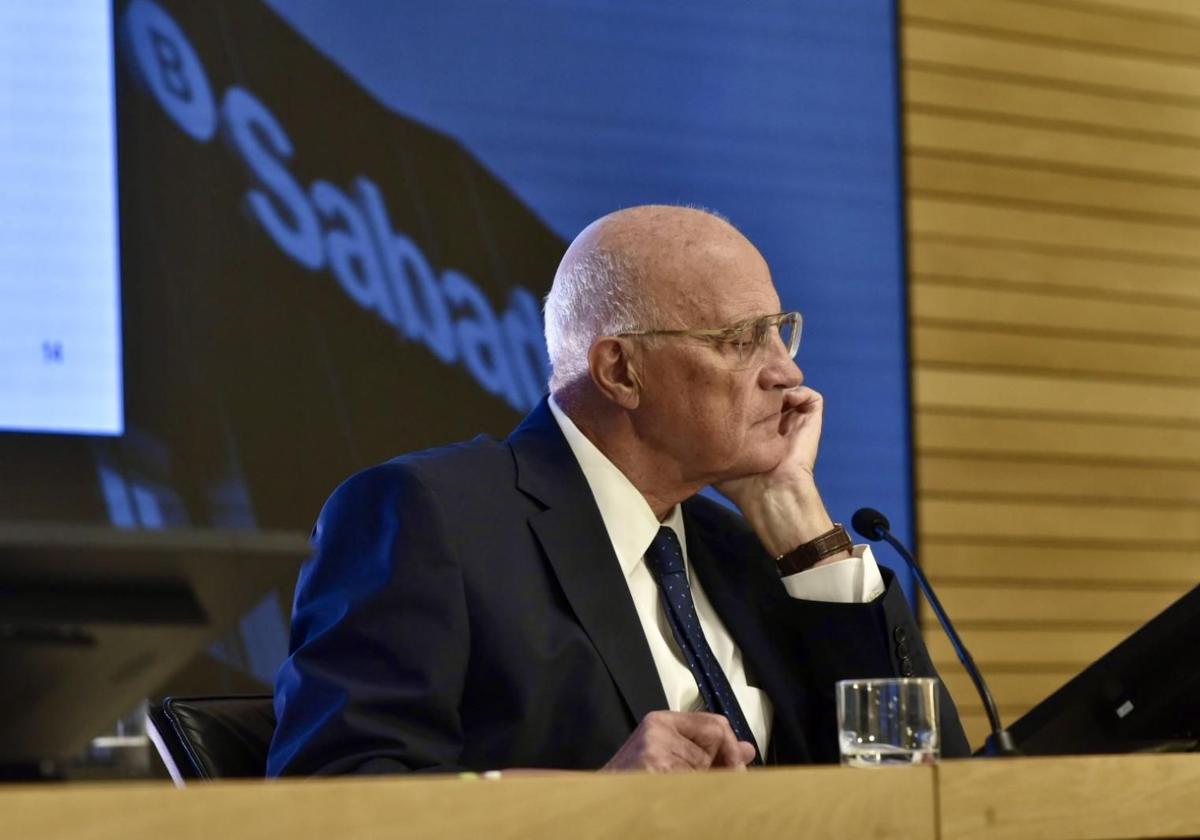 Los minoristas del Sabadell pierden peso en el capital en un momento clave para la opa