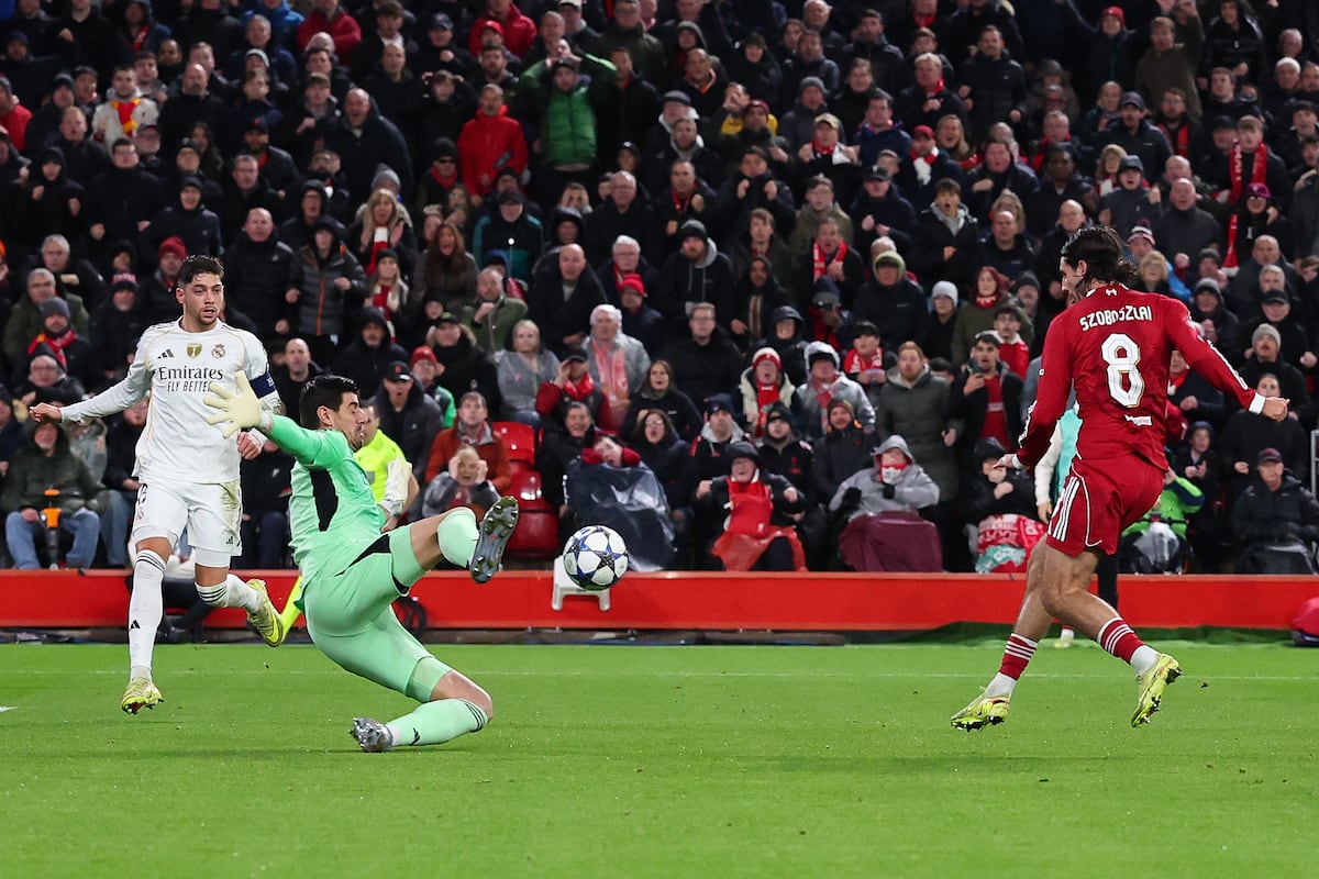 Solo Courtois aguanta en el derribo del Real Madrid en Liverpool