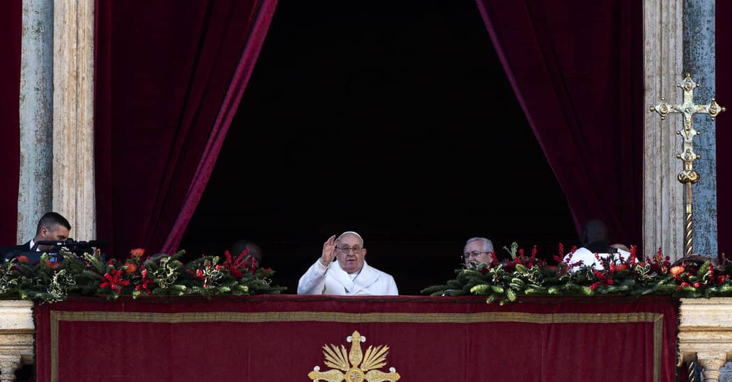 Pope Francis Calls for Peace in Ukraine and Gaza on Christmas