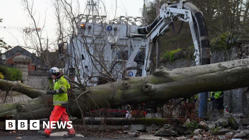 High winds continue as Storm Éowyn leaves nearly a million without power