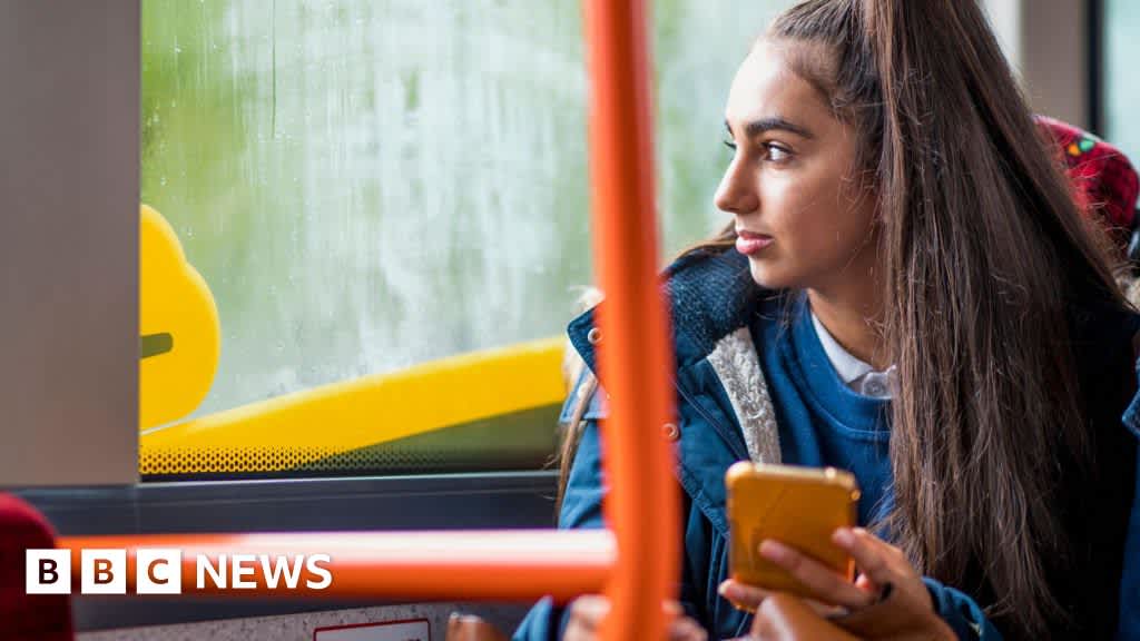 Bus passengers in England face £1 fare cap rise