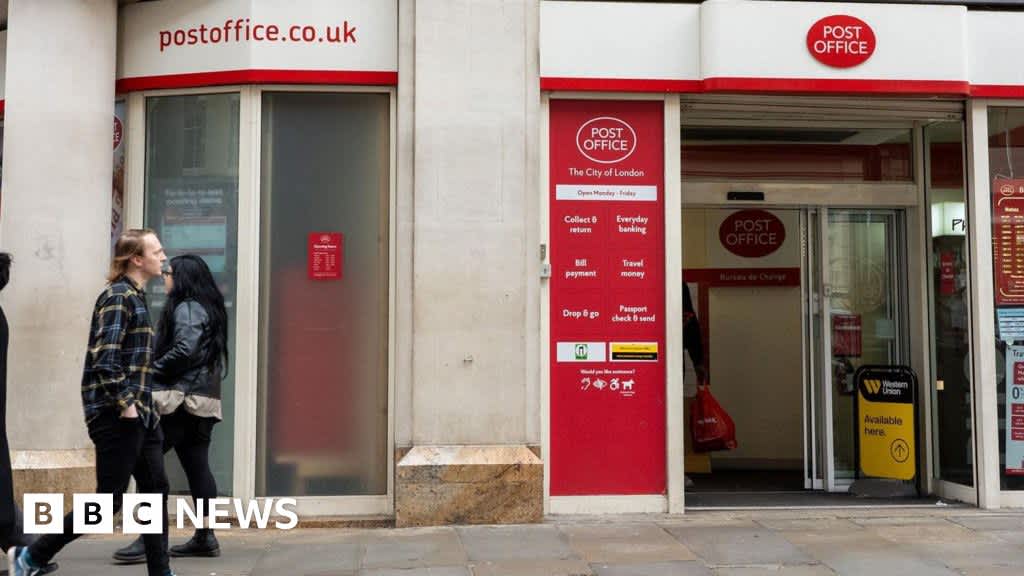 Post Office scandal: MPs call for financial penalty for slow payouts