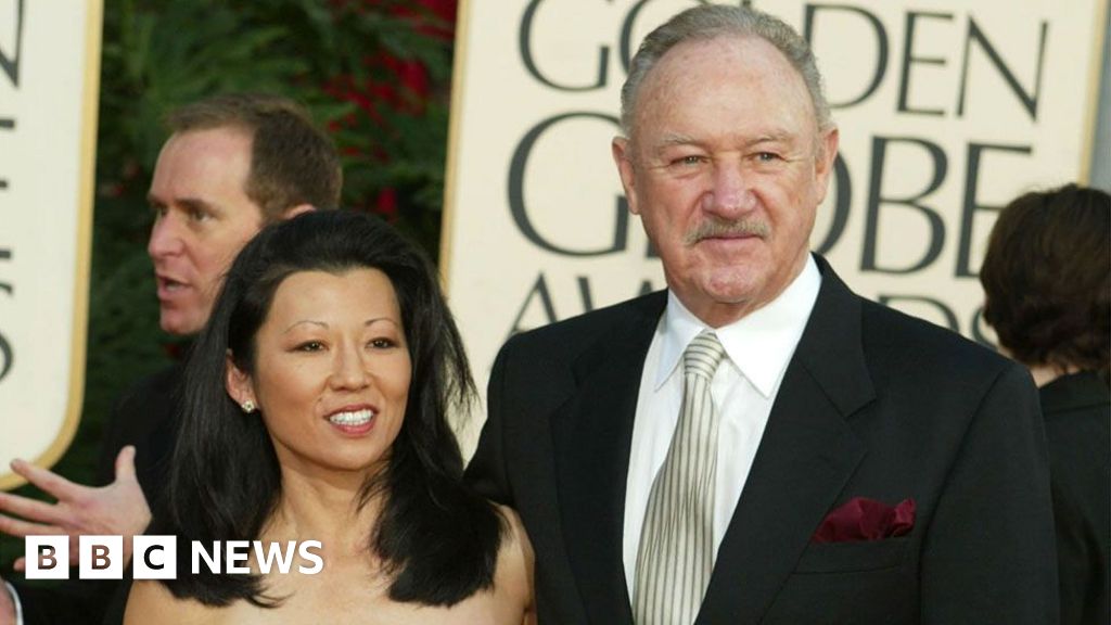 Hollywood legend Gene Hackman and wife Betsy Arakawa found dead at their home