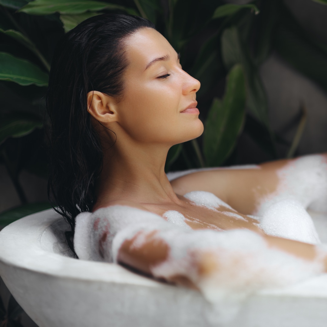 The Best Bath Bombs for Soft Skin & Relaxation