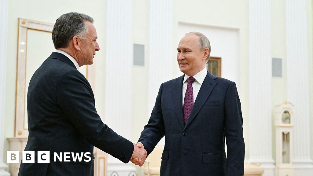 Putin and Trump envoy had constructive meeting, Russian aide says