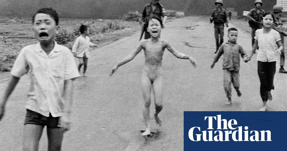 ‘Napalm Girl’ may be work of different photographer, World Press Photo says
