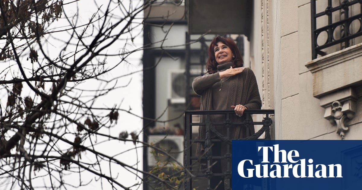 Former Argentinian president Cristina Fernández allowed to serve corruption sentence at home
