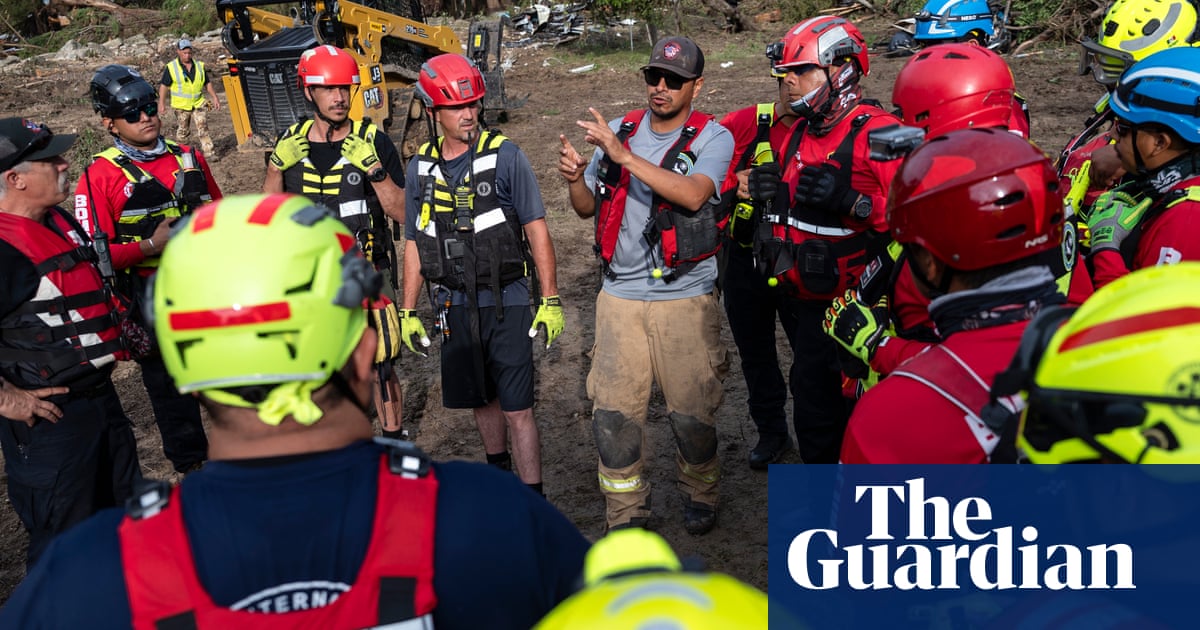 Firefighters from Mexico aid Texas flood search and rescue: ‘There are no borders’