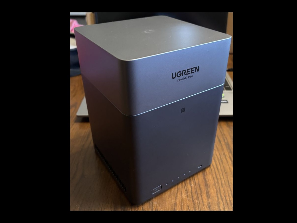 The New UGREEN DH4300 Plus NAS Provides Accessible Storage without Cloud Prices