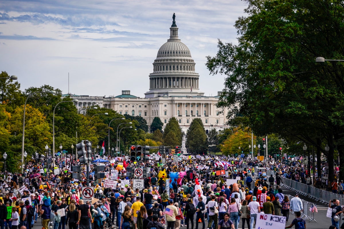 ‘No Kings’ Protesters Reject Political Violence, Survey Shows